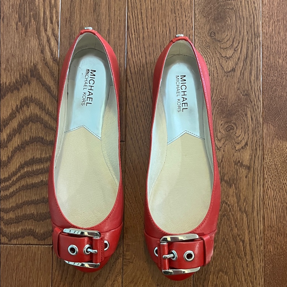 MICHAEL Michael Kors Chili Calder Ballet Flats with Silver Buckles, size 8.5 - Picture 6 of 8